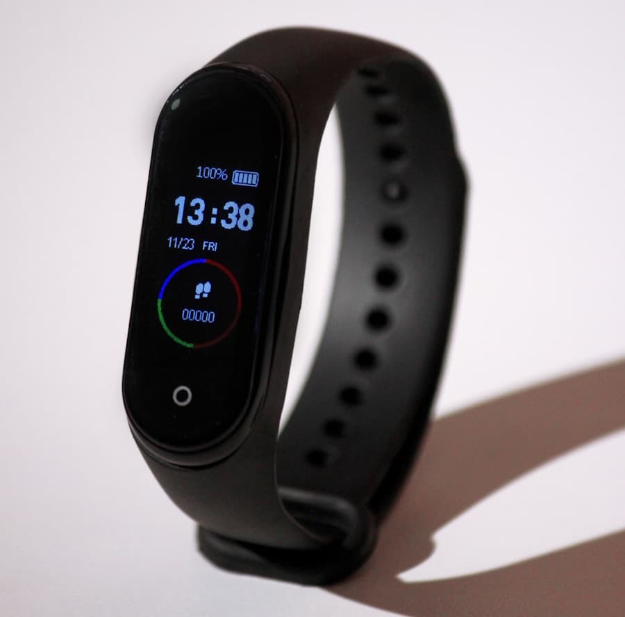 PulseTrack Fitness Smartwatch